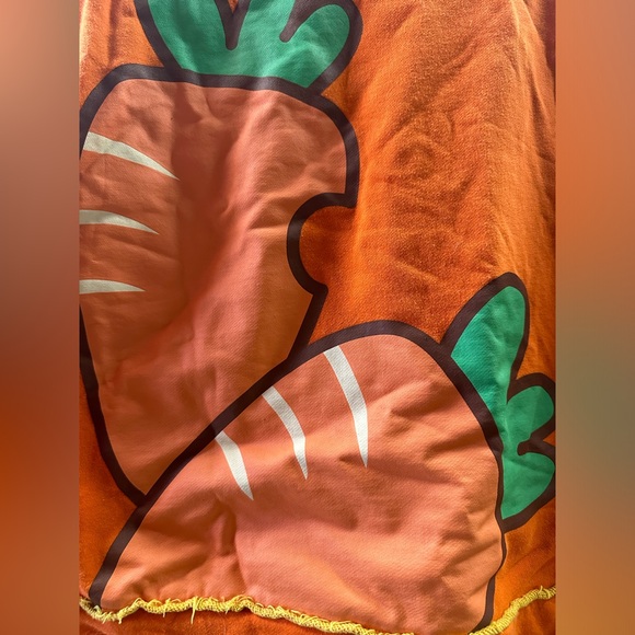 Carrot Shirt - Picture 6 of 6